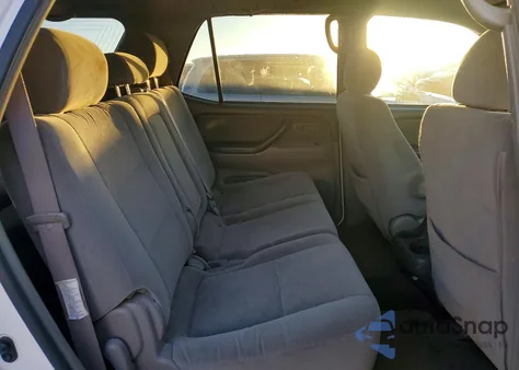 2006 Toyota Sequoia Sr5 z USA, uszkodzony, nr VIN 5TDZT34A76S268486